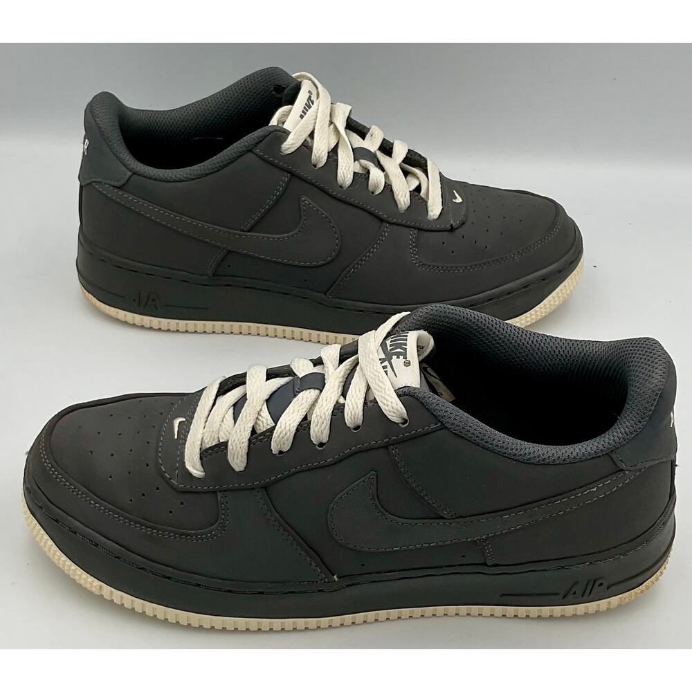 Air Force 1 'Dark Grey' 596728-030 Size 6.5 #227 - Picture 5 of 8